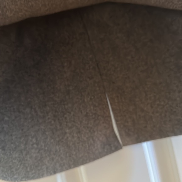 Genny Grey Wool Pencil Skirt Sz 10 - Picture 4 of 9